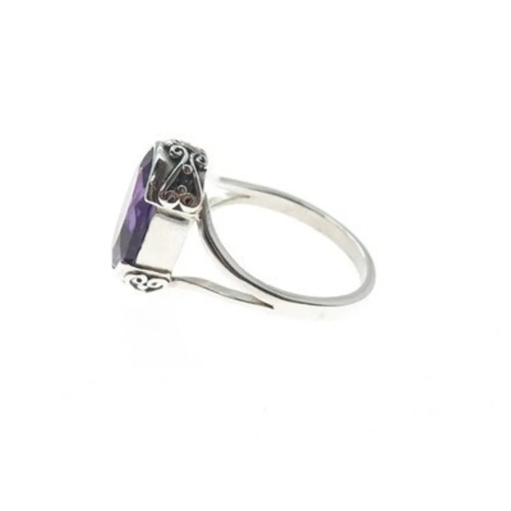 Source Unknown Silver Ring with Deep Purple Oval Gem